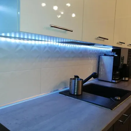 Wodamoja - Nad Jeziorem