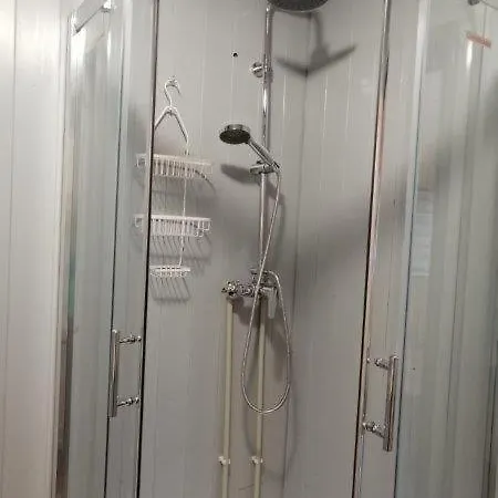 Wodamoja - Nad Jeziorem *